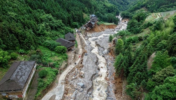 廣西龍勝山洪致6人遇難2人失聯